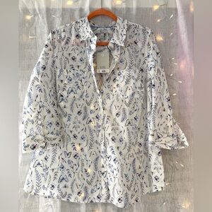 Croft & Barrow White and Blue Floral Shirt